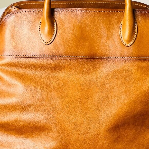 PRATESI Made in Italy Leather Satchel 💼 Elegant Gold Hardware, Adjustable Strap - Picture 15 of 16